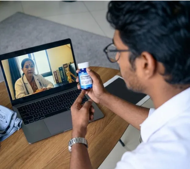Medical professional providing healthcare services at home